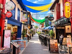 Haji Lane (D7), Shop House #628377991